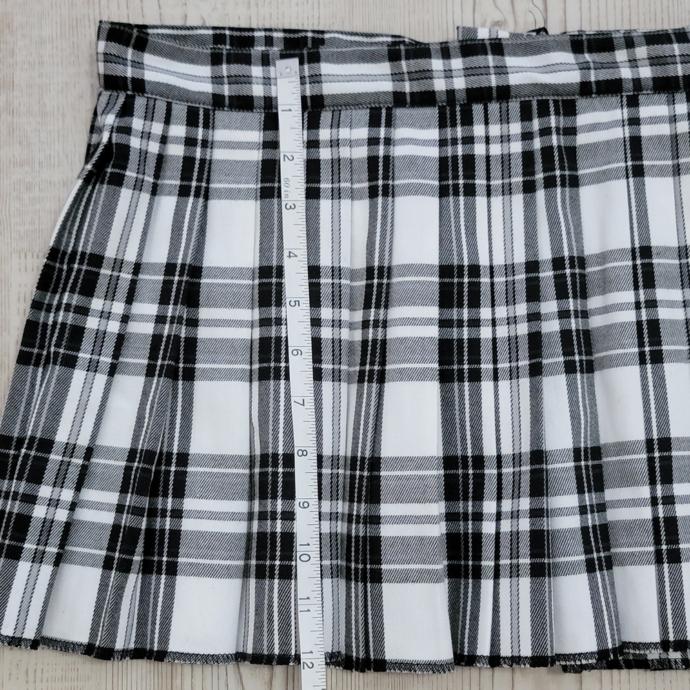 90s Y2K Tripp NYC Black and White Plaid Pleated Micro Mini Skirt - Picture 3 of 7